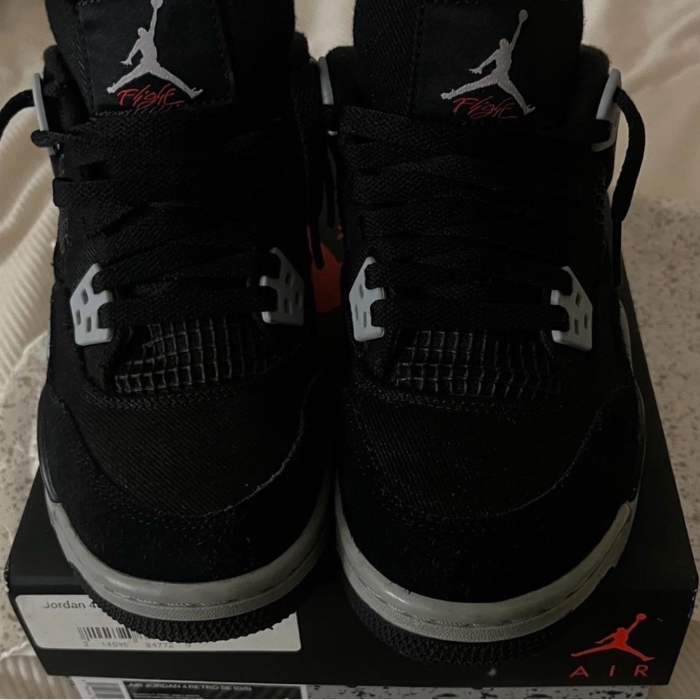 Jordan Kids Black and Silver Sneakers